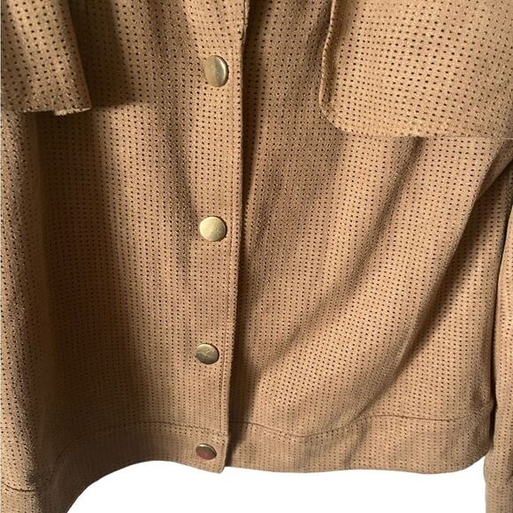 Chicos Perforated Micro Suede Jacket Size 0/ Size US Small 4 - Picture 7 of 12
